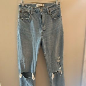 Abercrombie The Ankle Straight Ultra High Rise jeans size 26/2r